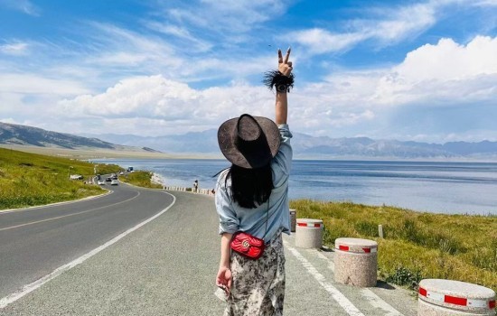 【伊宁起止】云端伊犁6日游&mdash;赛里木湖 昭苏夏塔  恰西/库尔德宁 那拉提草原 唐布拉 独库公路中段